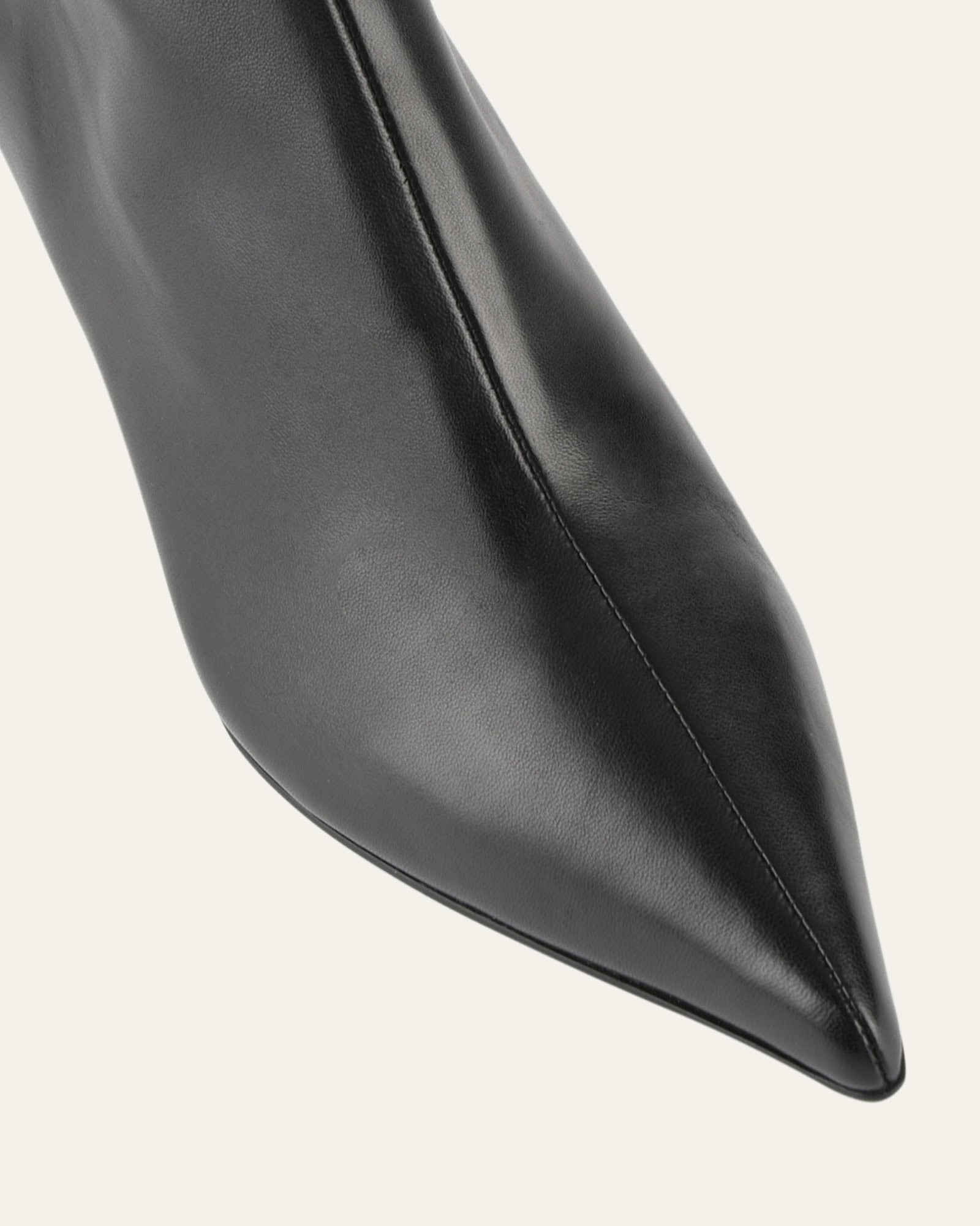 Urban Optimized Winnie Mid Ankle Boots Black Leather