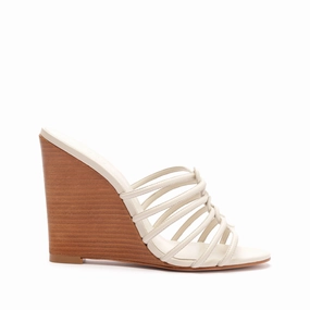 Octavia Calf Leather Sandal Quiet Boldness Design In Focus
