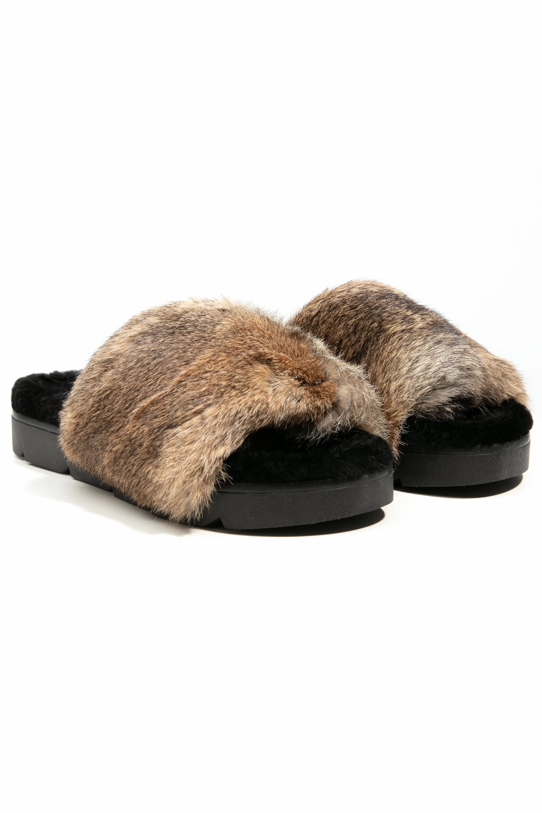 Leather Slide With Fur In Renna Low-Profile Style