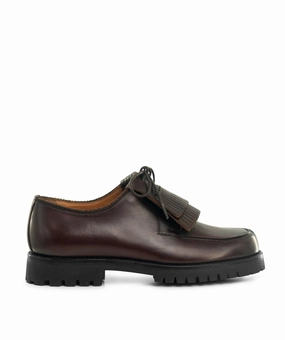 Leonie Brown Derby Shoes Adaptive Aesthetic Essentials In Motion