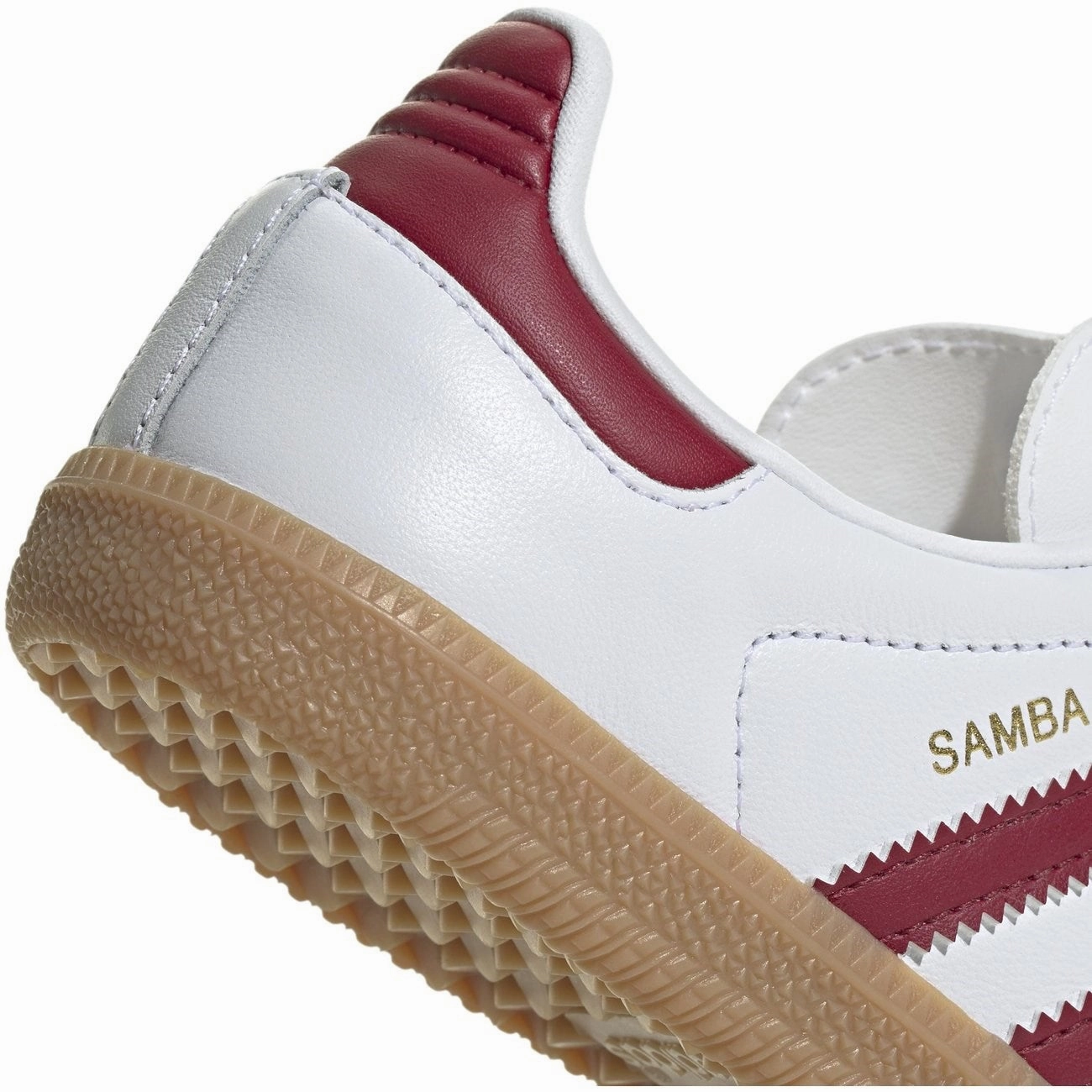 Function-First Fit Understated Utility Adidas Originals Samba Og C Sneakers Cloud White / Collegiate Burgundy / Gum