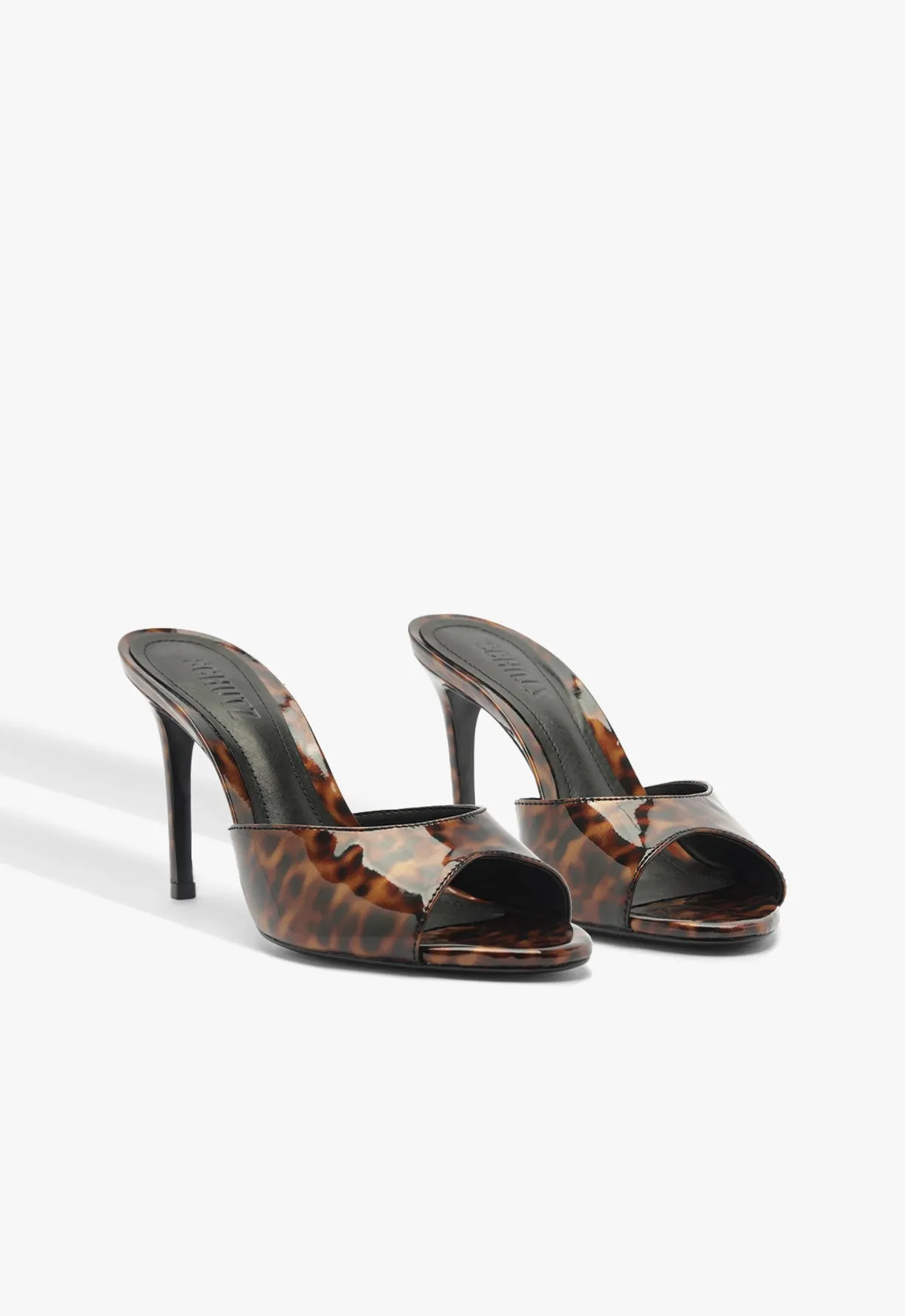 Go-Gear Cloe Patent Sandal