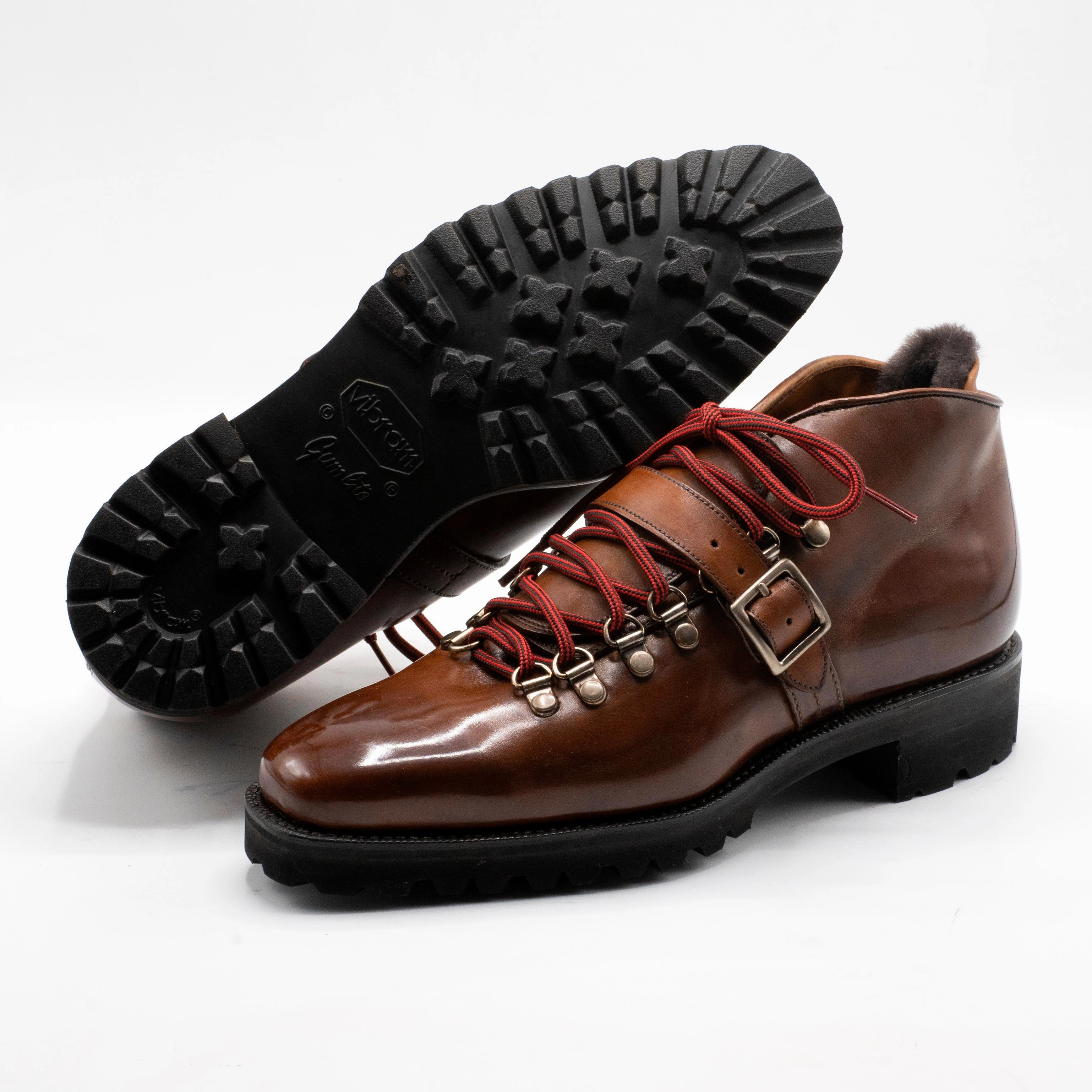 Borcego Mountain Boot With Strap - Antique Brown Crafted Now