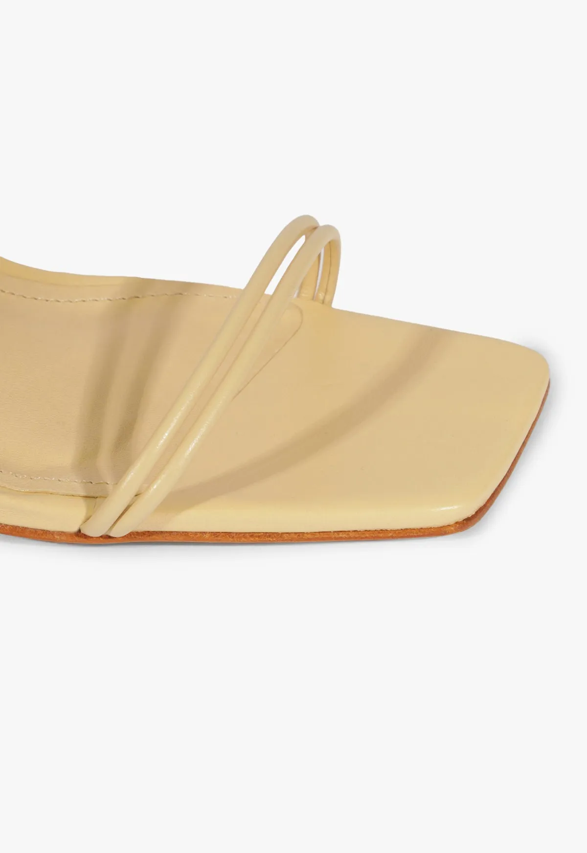 Elevated Layers Clean Attitude Pompeii  Sandal