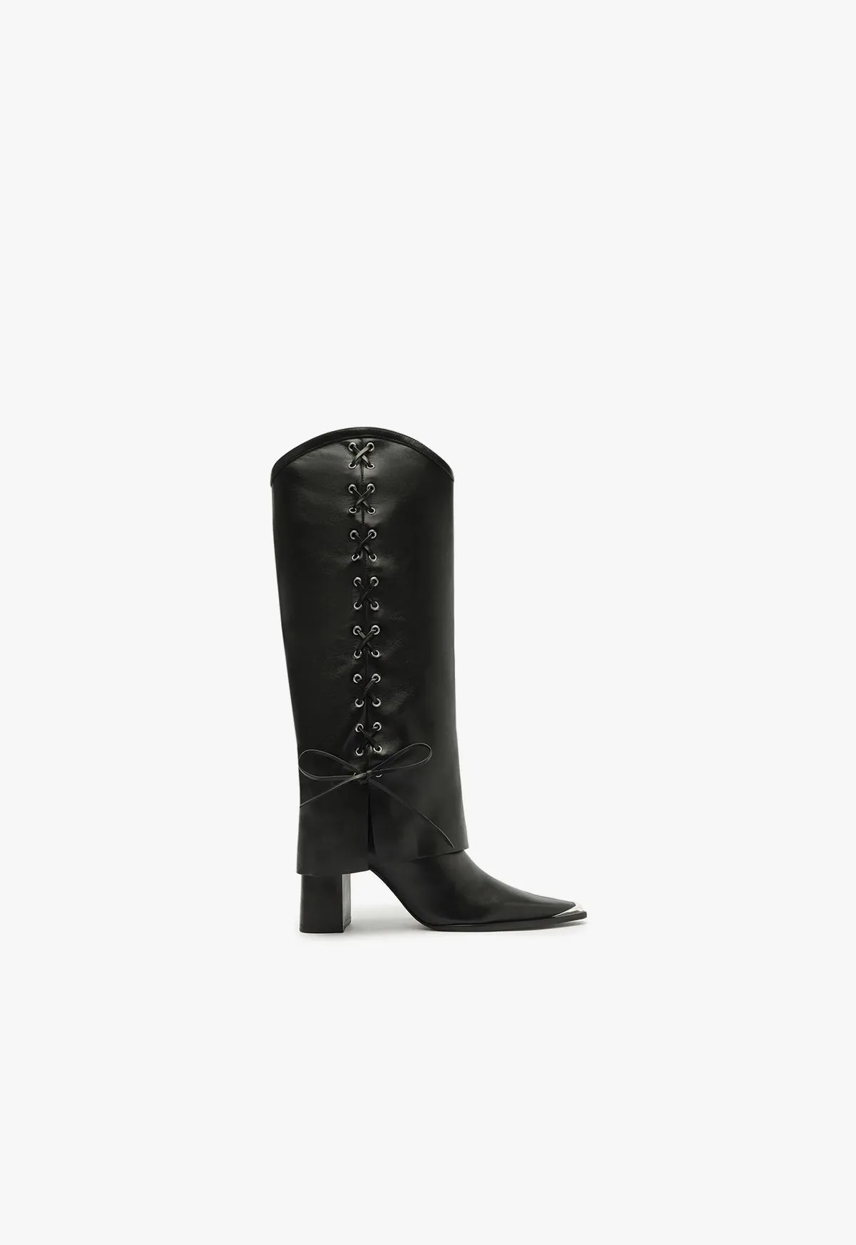 Raffaela Cloak Eyelets Boot Style To Move Function-First Fit