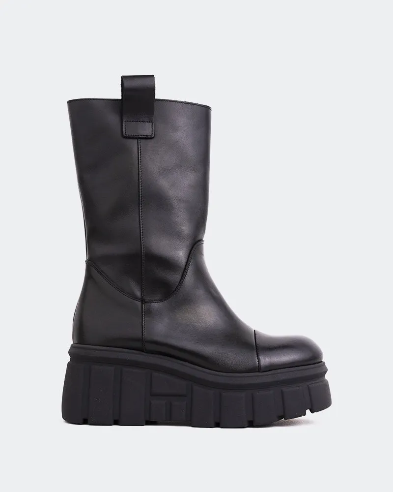 Live Refined Kelowna Black Leather