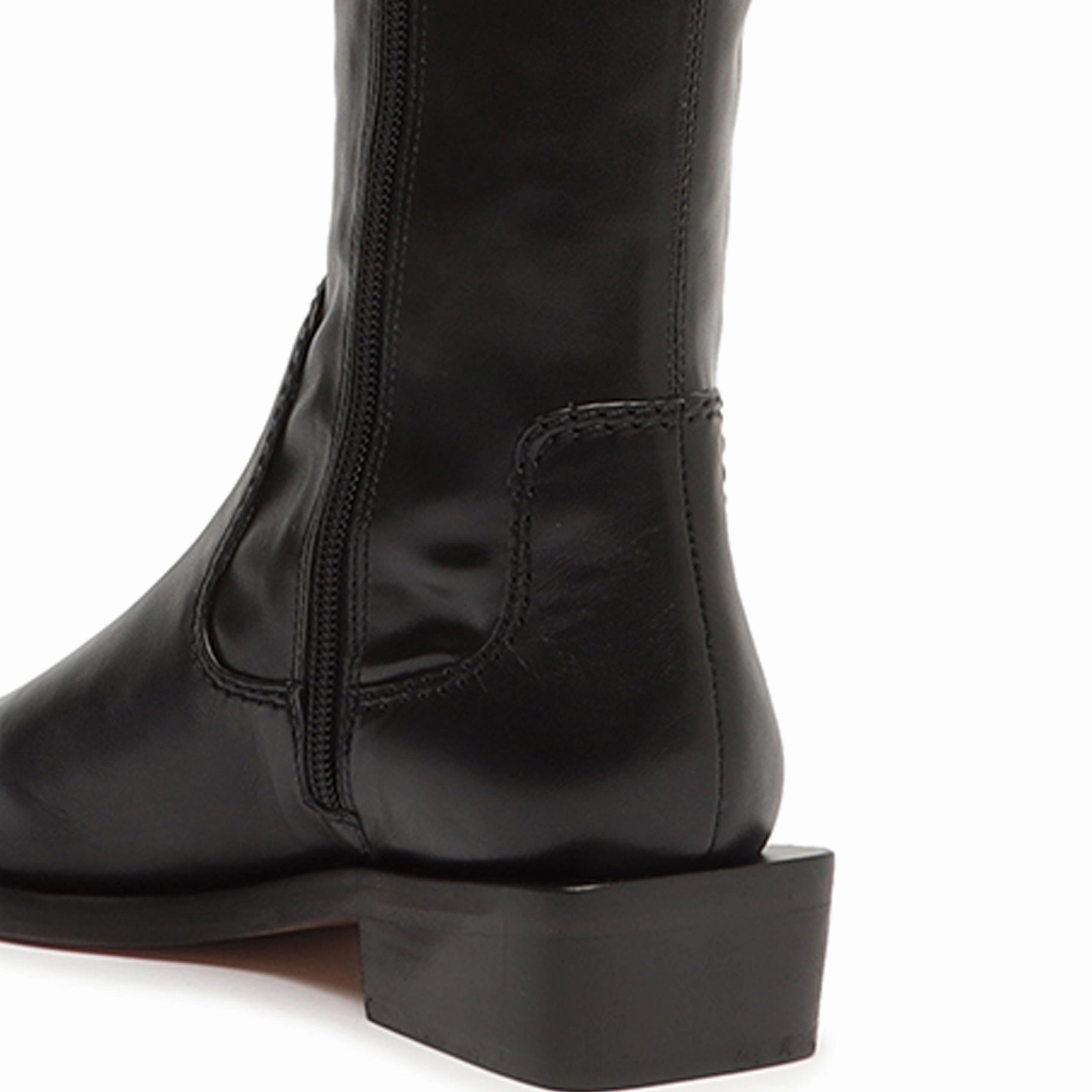 Universal Fit Designed With Flow Guily Up Leather Boot