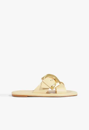Lois Beige Leather Flat Sandal Motion Elements Relaxed Motion