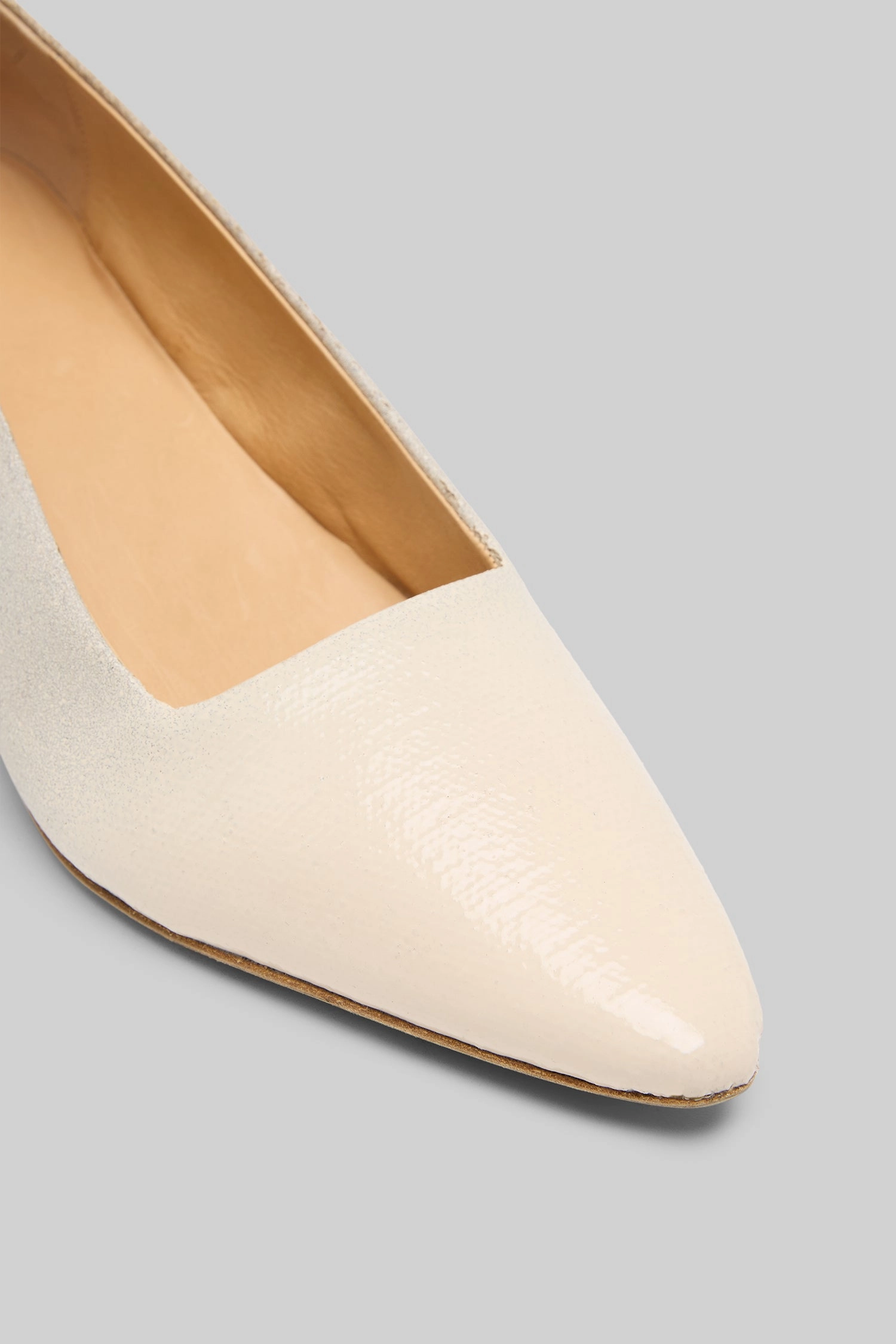 Longiforma Coated Linen Leather Pump In Ivory-Natural Smart Casual Core Lightweight Living