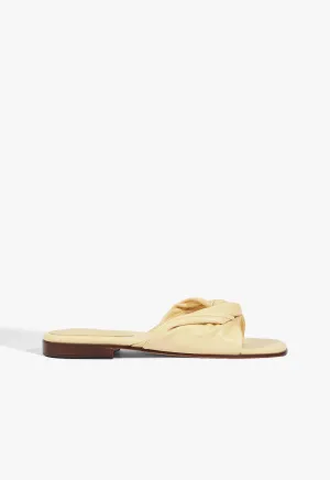 Ease Daily Shift-Mode Lori Beige Leather Flat Sandal