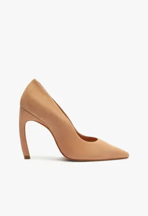 Motion-Elevated Lou Curve Pump