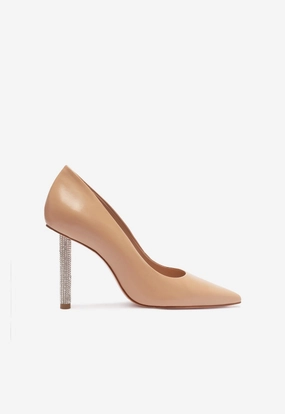 Lou Glam Pin Heel Pump Lifestyle Direction Street-Ready