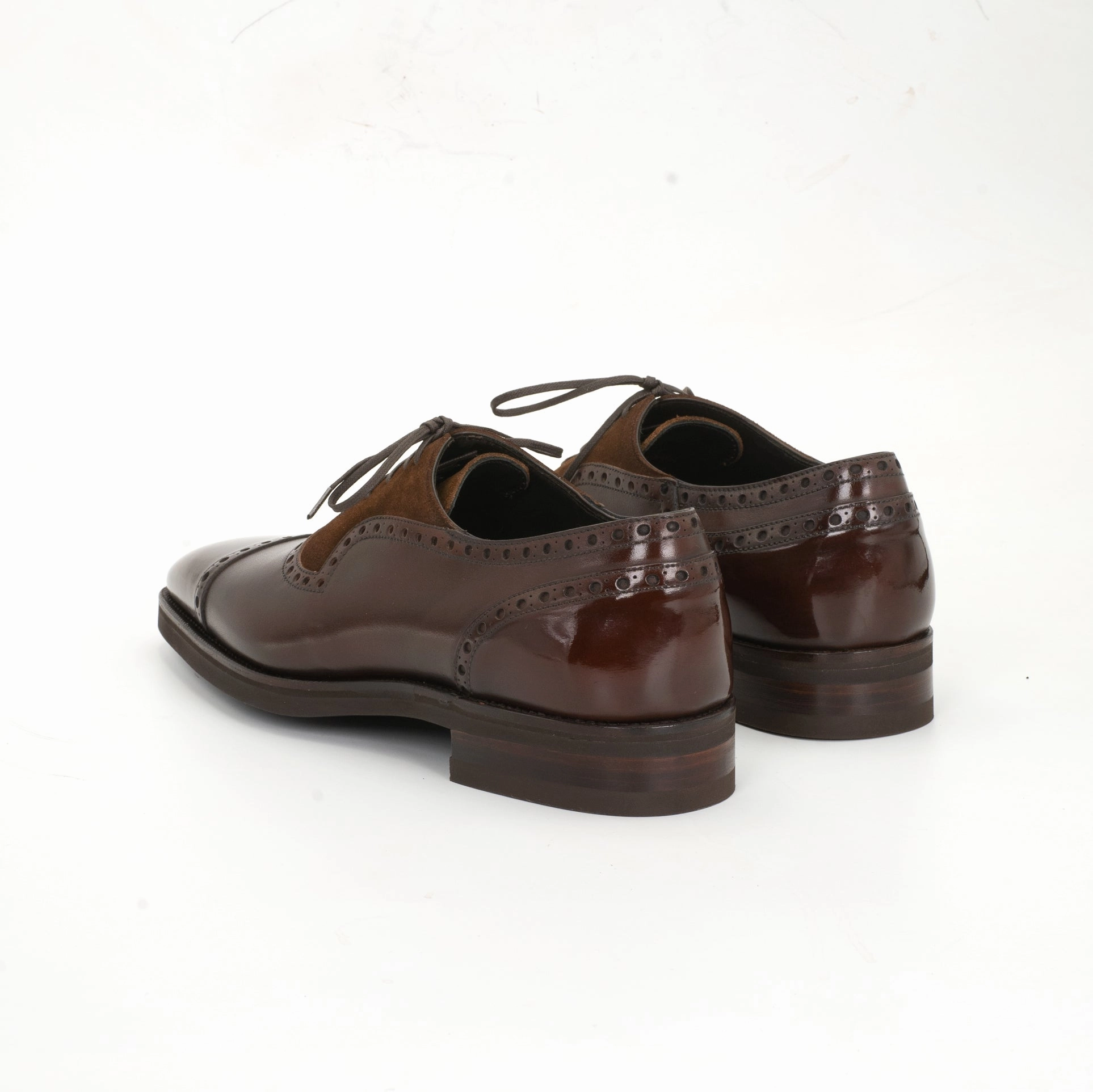 Vicente Adelaide Oxford Mto - Dark Chestnut In-Motion Look Progressive Outfit