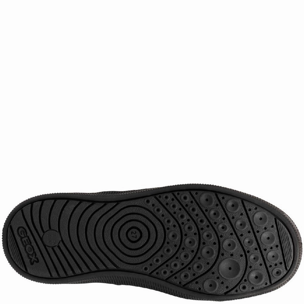Function-Refined Season-Free Style Geox J Arzach B. D Junior Trainers