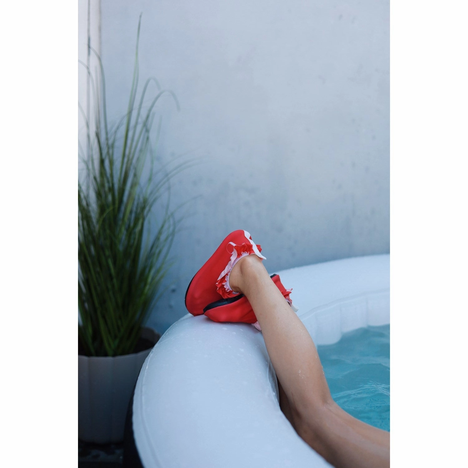 Easy Fit System Vanilla Copenhagen Berry Red Swim Shoes - Frill
