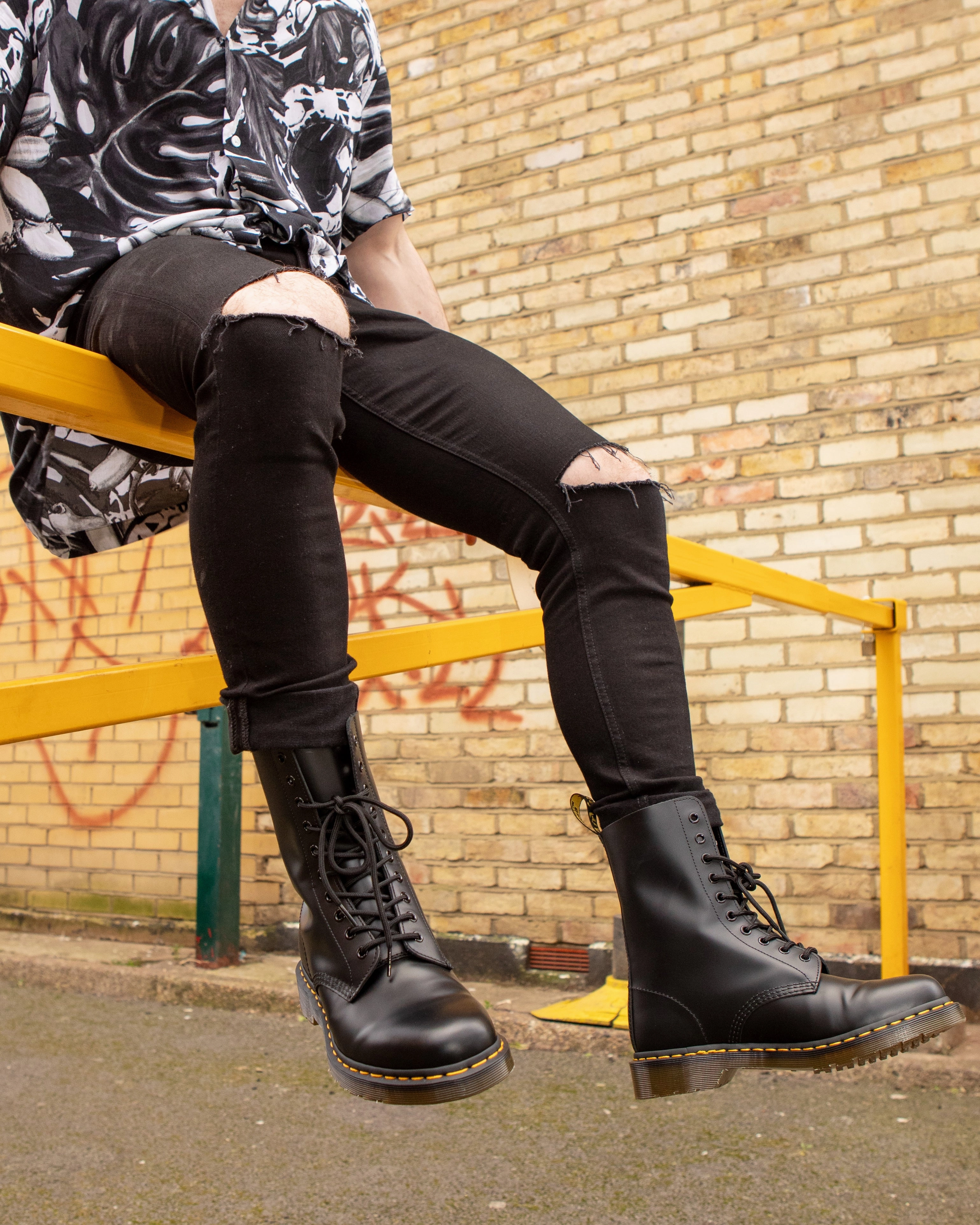 1490 Smooth Leather Boots Layered City