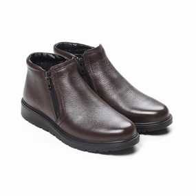 M-Dc-0250003-Rugged Shoes Refined Structure
