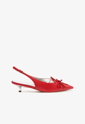 Comfort Refined Zane Leather Pump