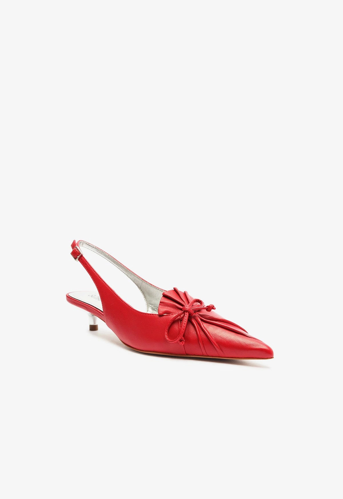 Zane Leather Pump Refined Presence
