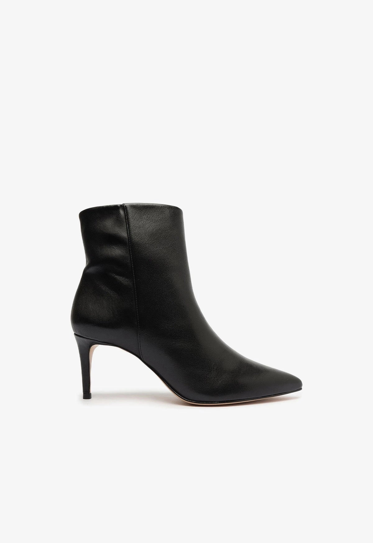 Magali Mid Leather Bootie Clean-Motion System