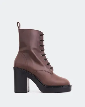 Engineered Simplicity Maldon Brown Leather