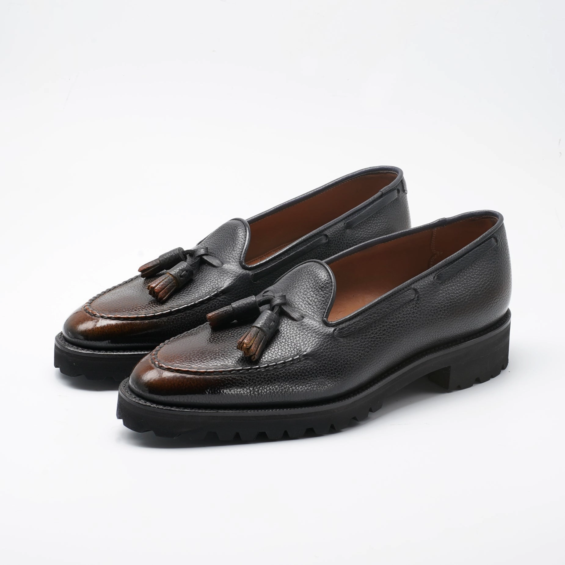 Form Meets Calm Manolo Tassel Loafer Mto - Ebony Handmade Patina