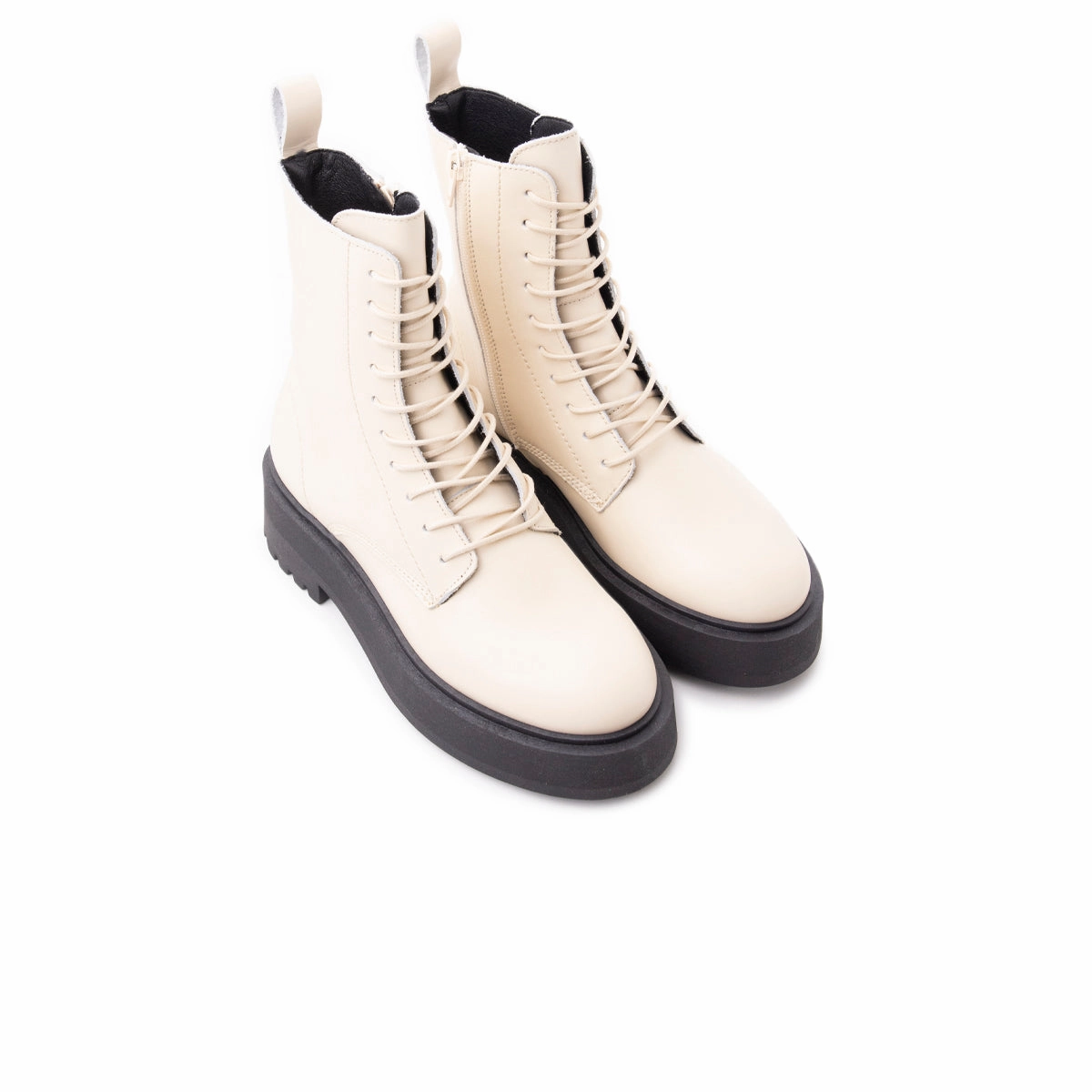 Matane Beige Leather Everyday Dynamism Versatile Gear