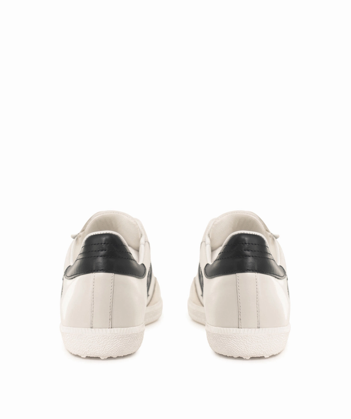 Urban Toolkit Form-To-Function Mathilde Cream And Black Sneakers