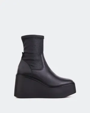 Made To Perform Mellini Black Leather
