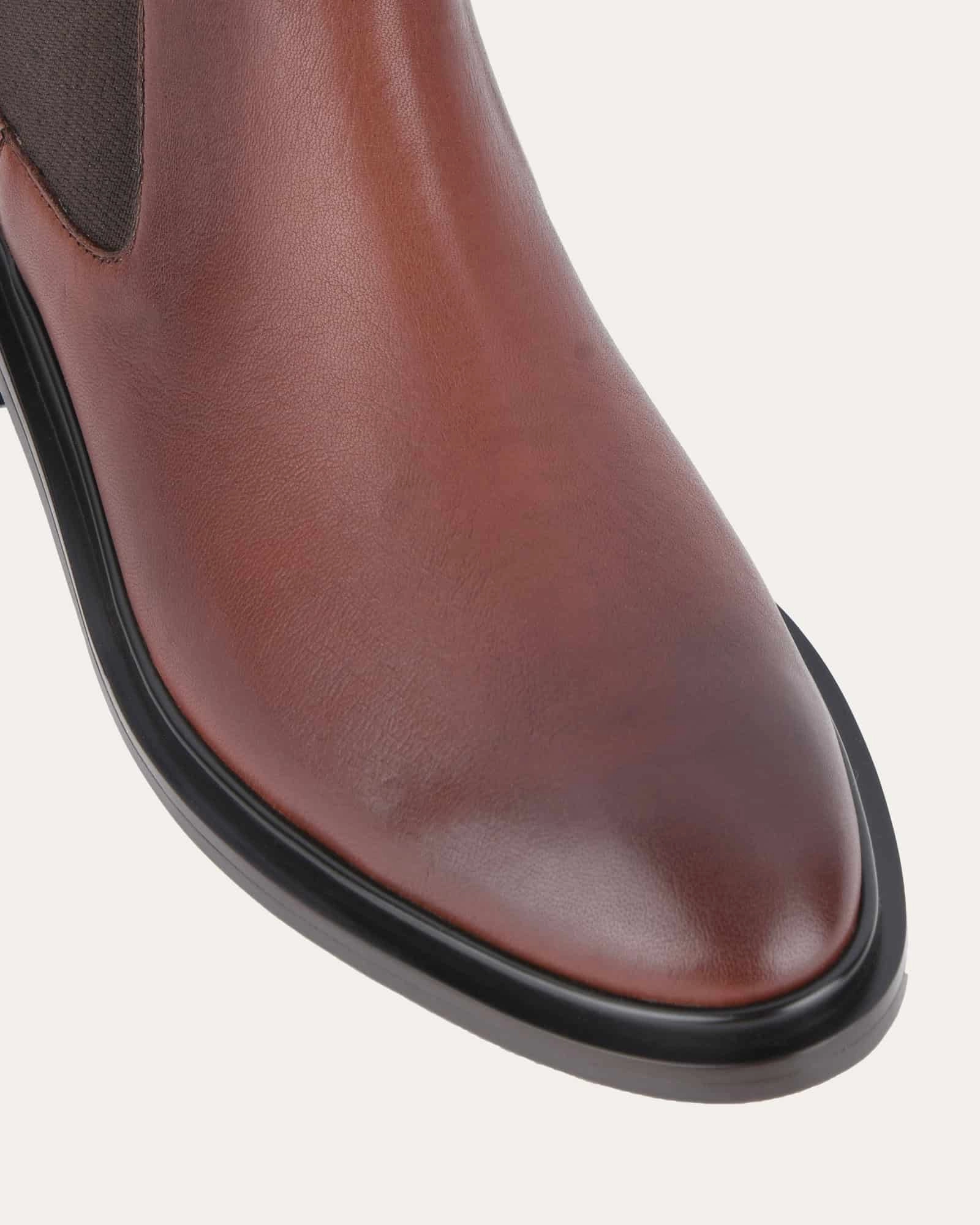 Expressive Minimal Melrose Flat Ankle Boots Chestnut Leather
