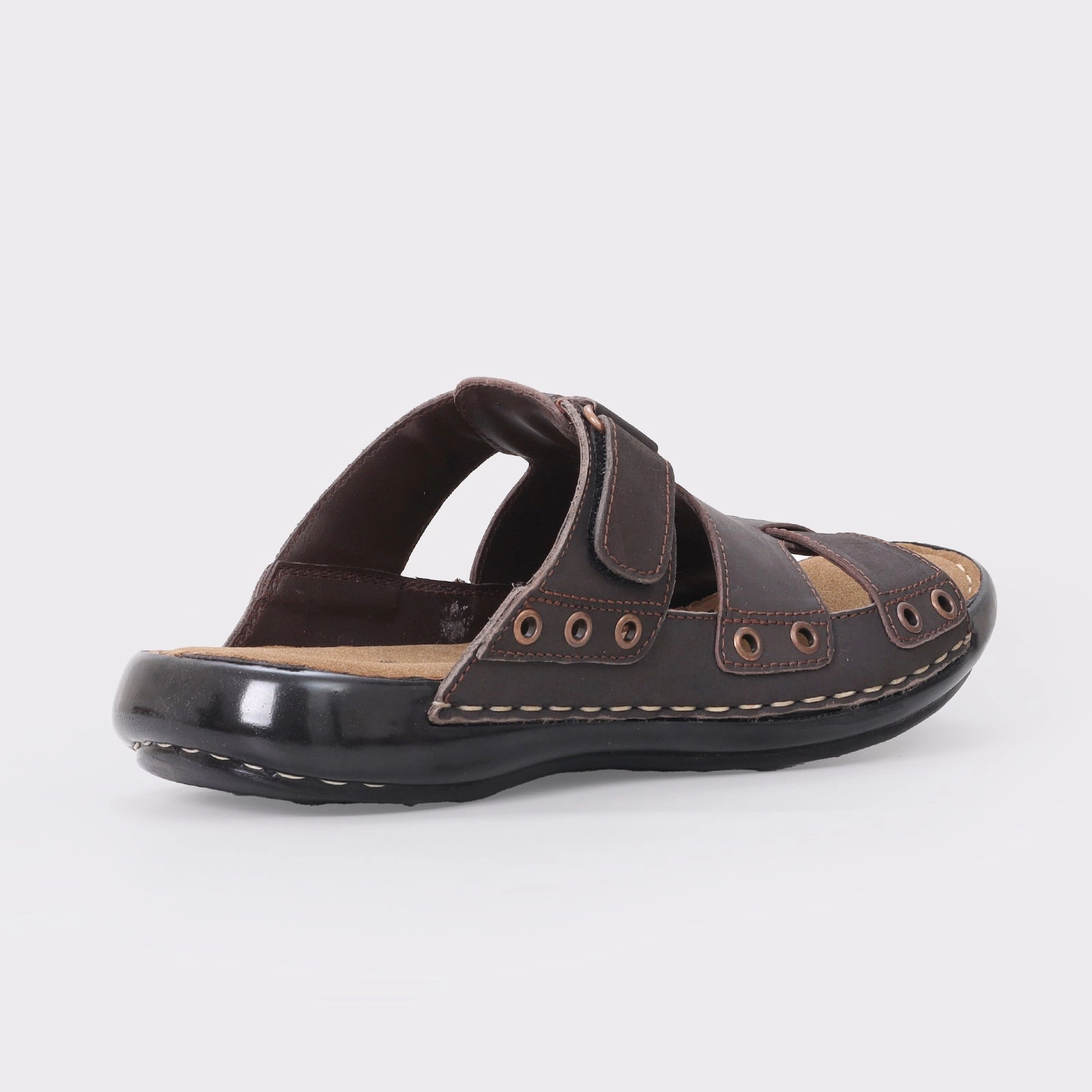 Tone-Driven Men'S Classic Chappal