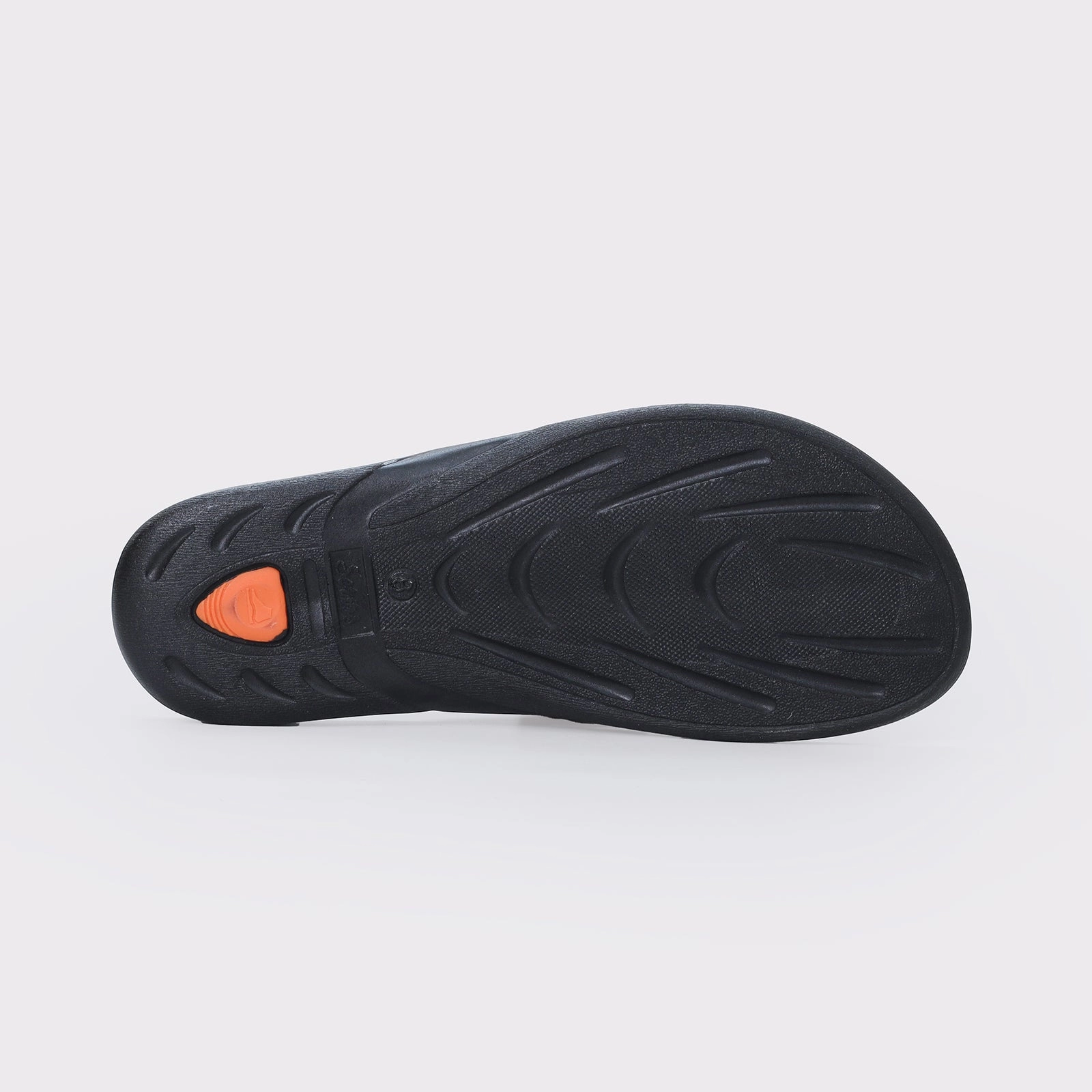 Precision In Style Designed For Fluidity Men'S Daily Wear Chappal