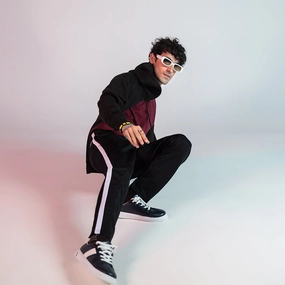 Men'S Modern Sneakers Refined And Raw Your Functional Form