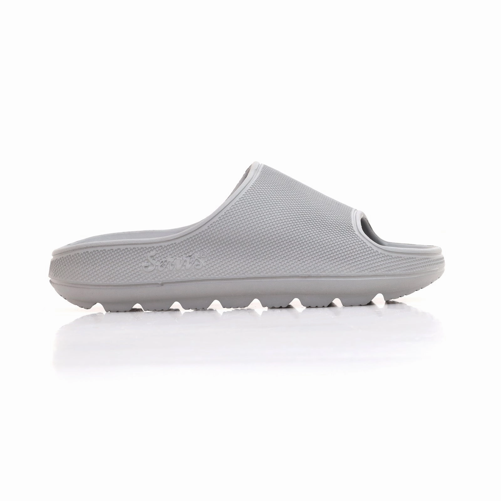 City-Proof Relaxed Refinement Men Slides