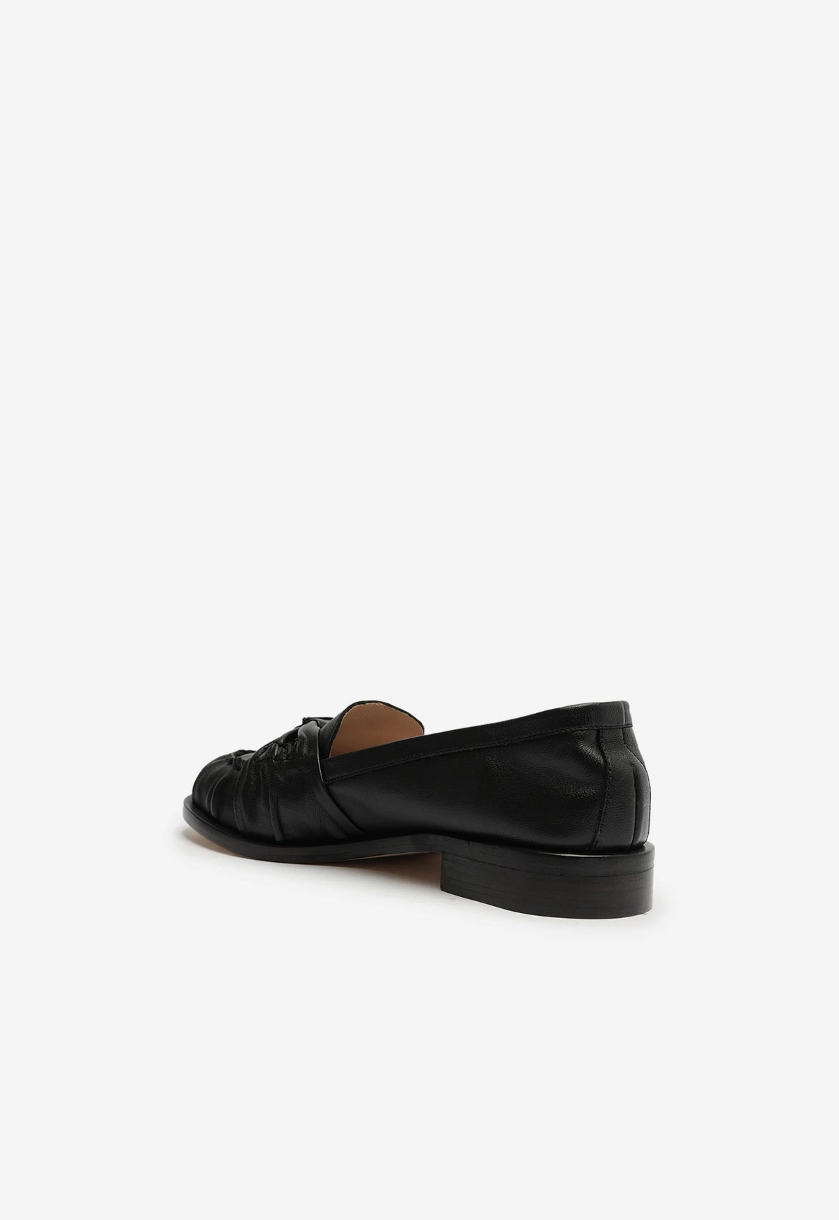 Ease In Motion Go Further Luca Leather Flat