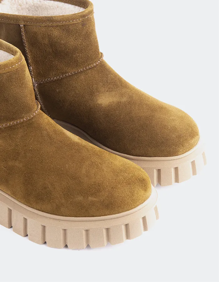 Mortara Brown Suede Street Form