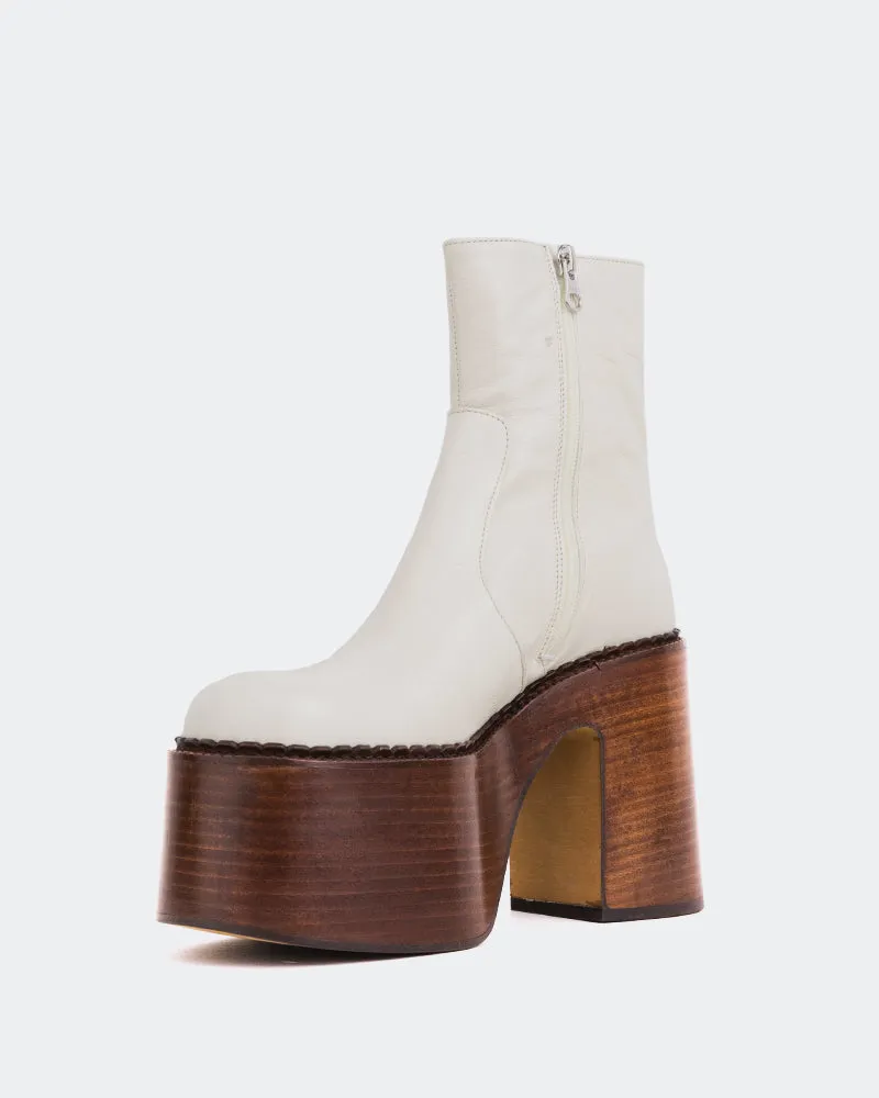 Bold And Clean Everyday Core Gunner Off White Leather