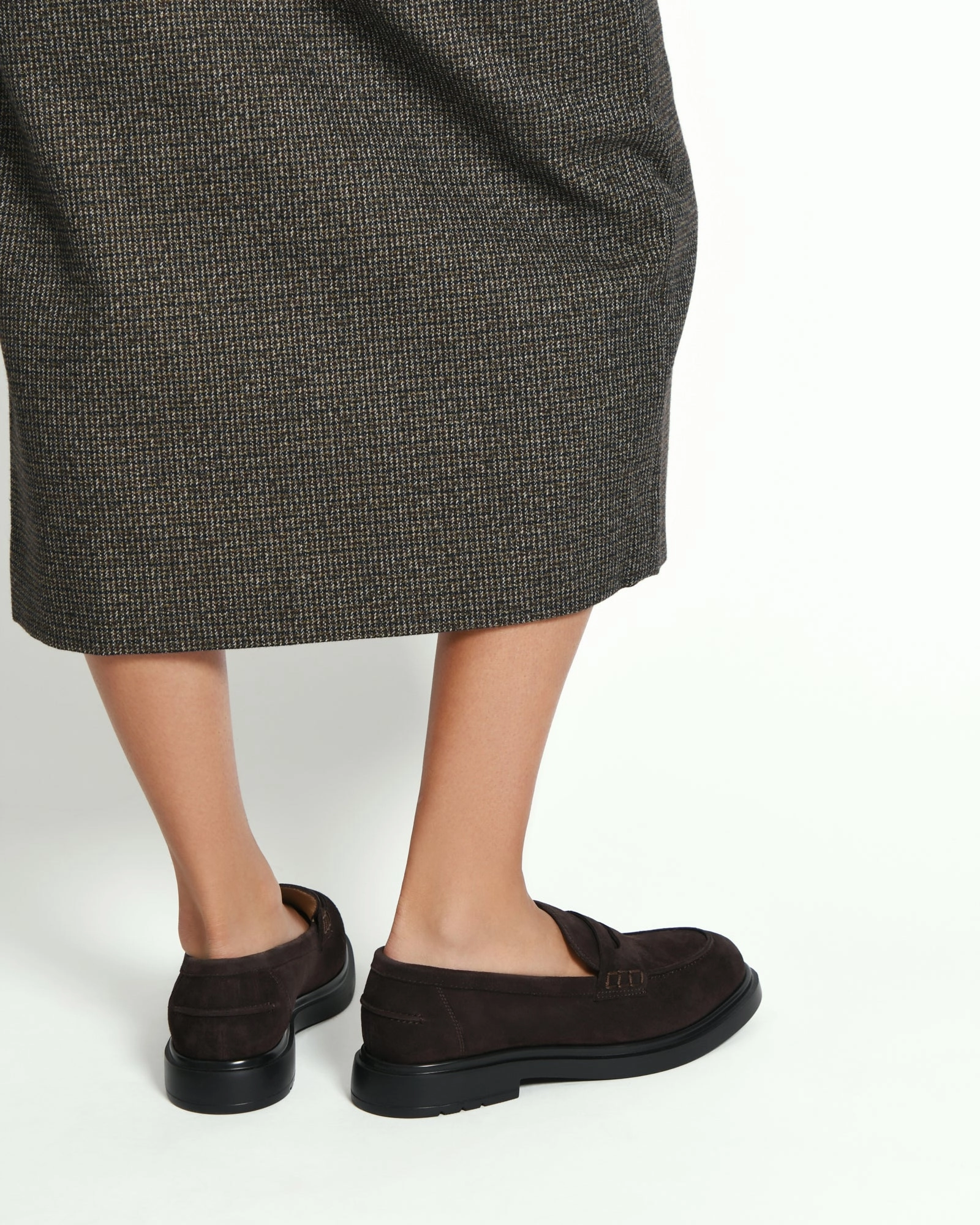 Jarvis Loafers Bitter Choc Suede Subtle Tone Cool Fitwear