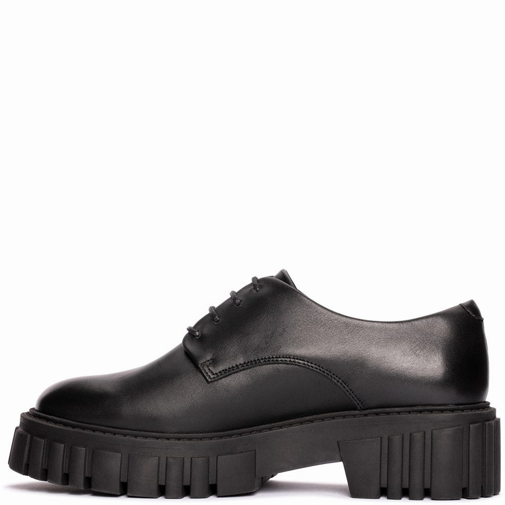 Clarks Page Walk Shoes Crafted For Presence Refined Comfort