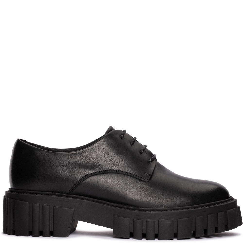 Clarks Page Walk Shoes Quiet Strength