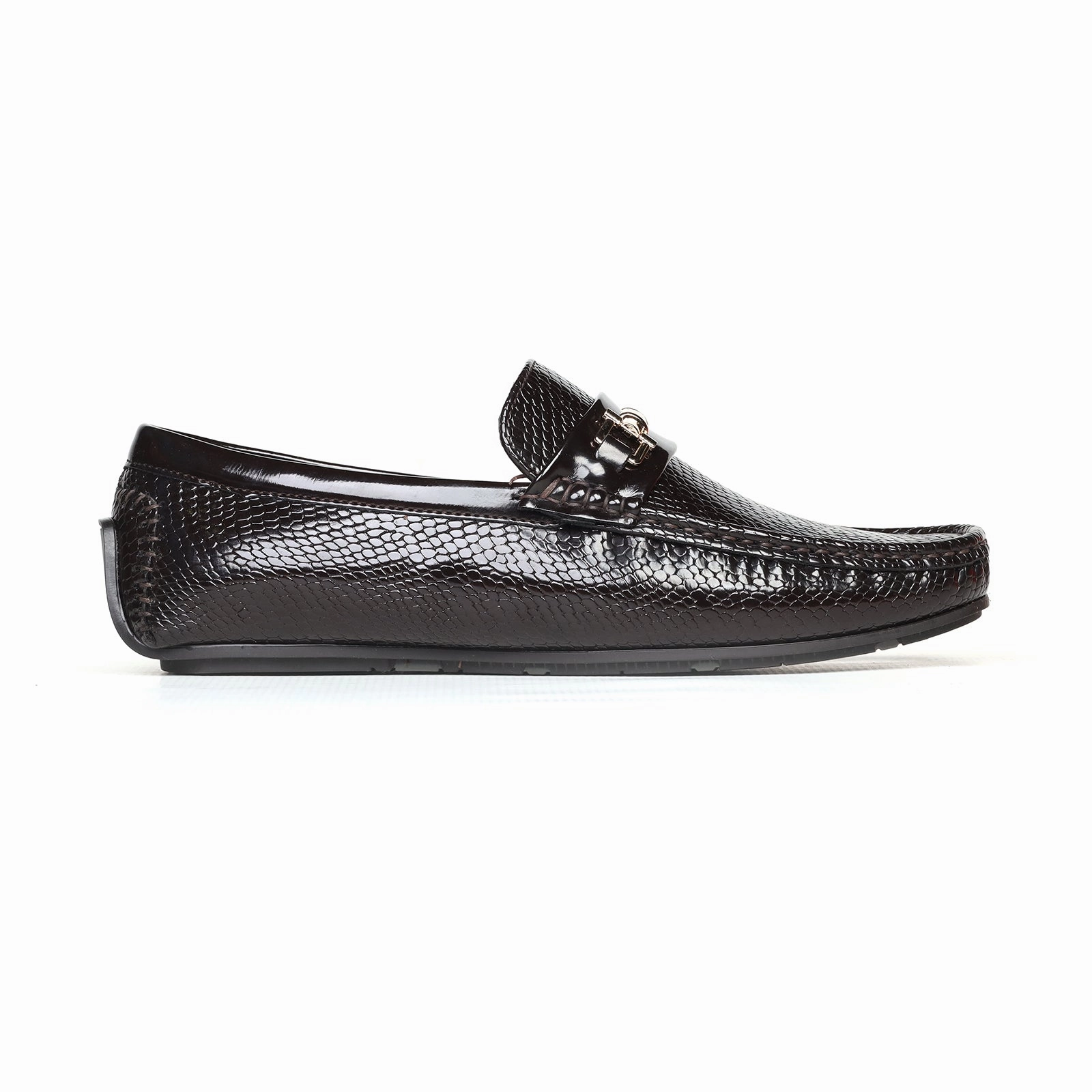 M-Mv-0200522-Moccs Lifestyle Built
