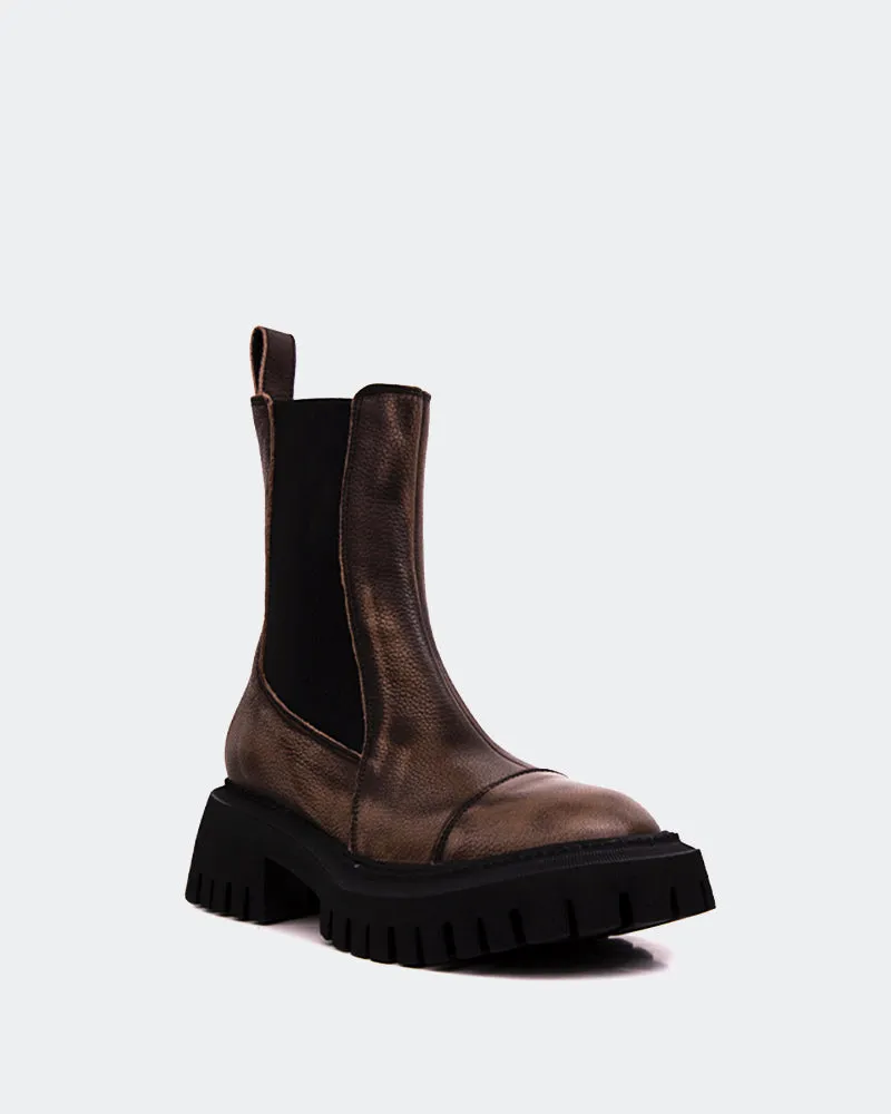 Laroi Charcoal Leather Motion-Elevated Subtle Style Gear
