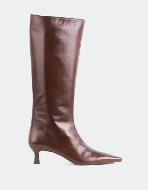 Relaxed Motion Pure Daywear Merit Chestnut Leather