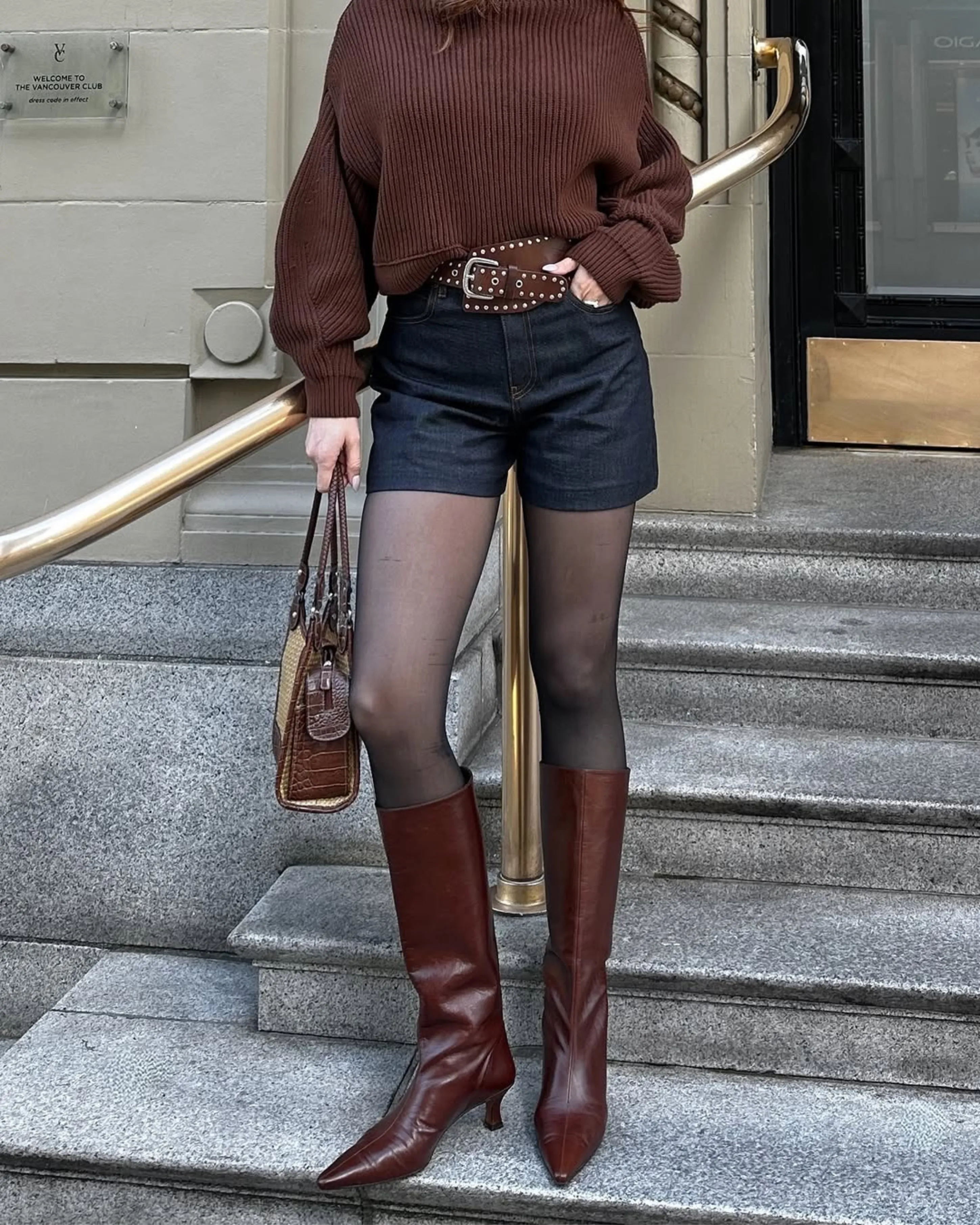 Design In Motion Merit Chestnut Leather
