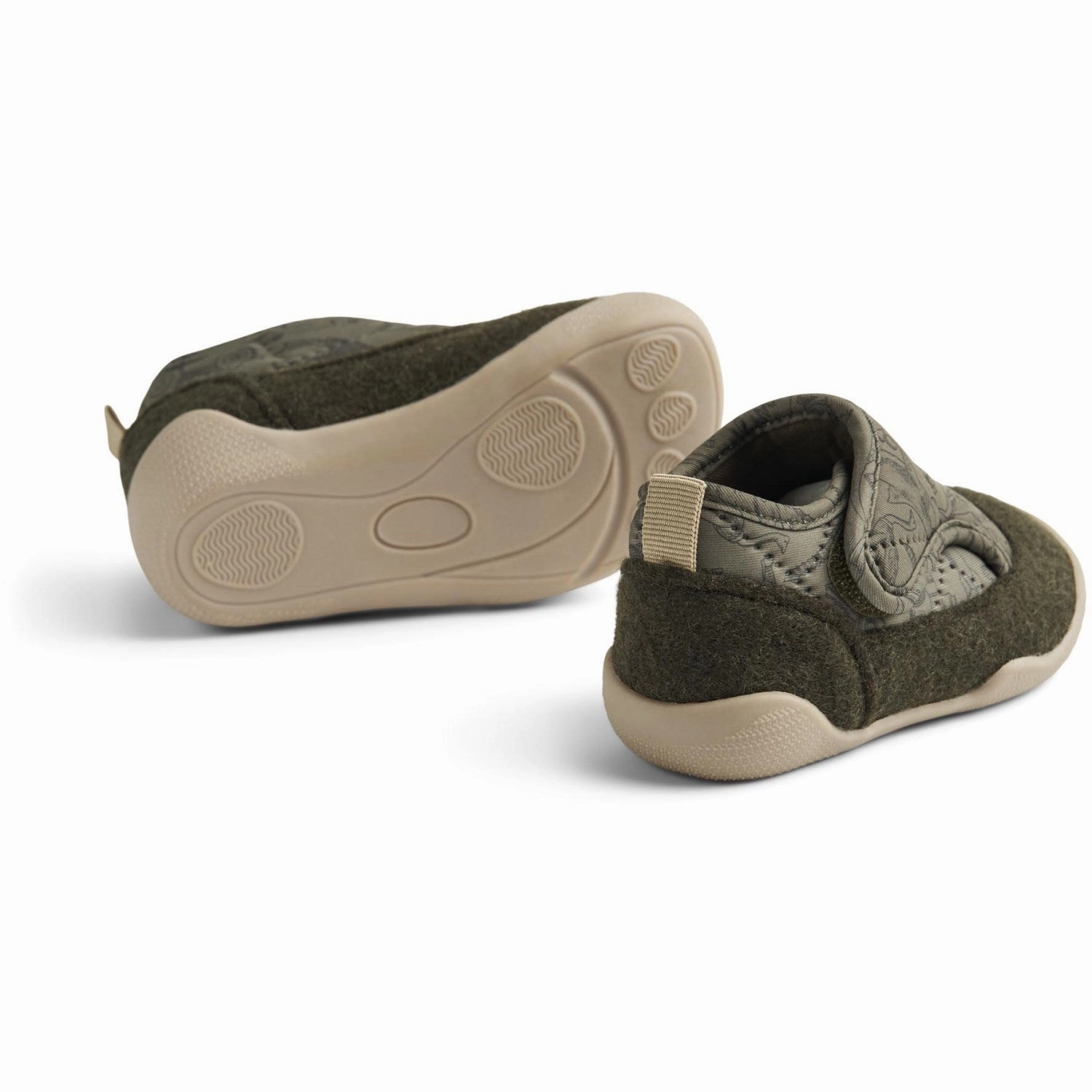 Bold Looks Simplicity Rules Wheat Dark Green Indoor Shoe Mulle