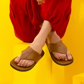 M-Sr-0300077-Chappal New Classics