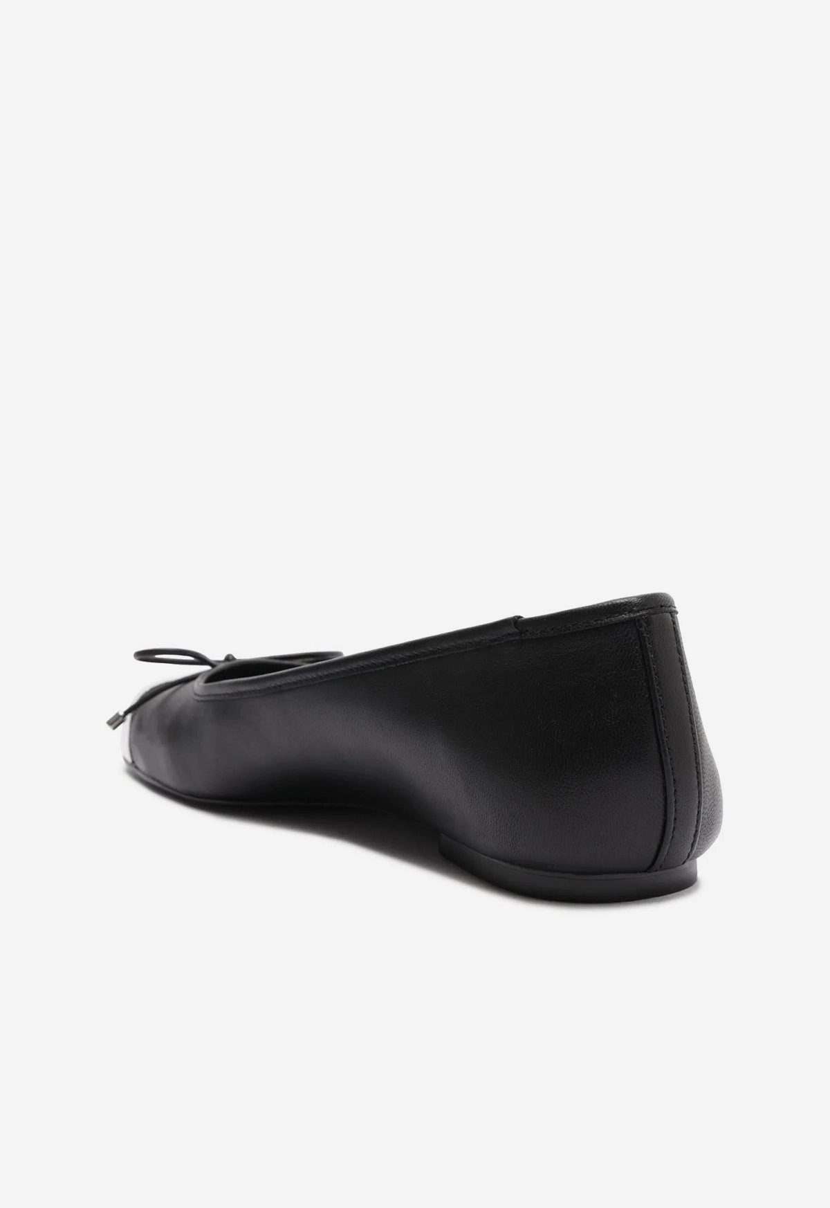 City Uniform Timeless Motionwear Sae Cap Toe Leather Flat