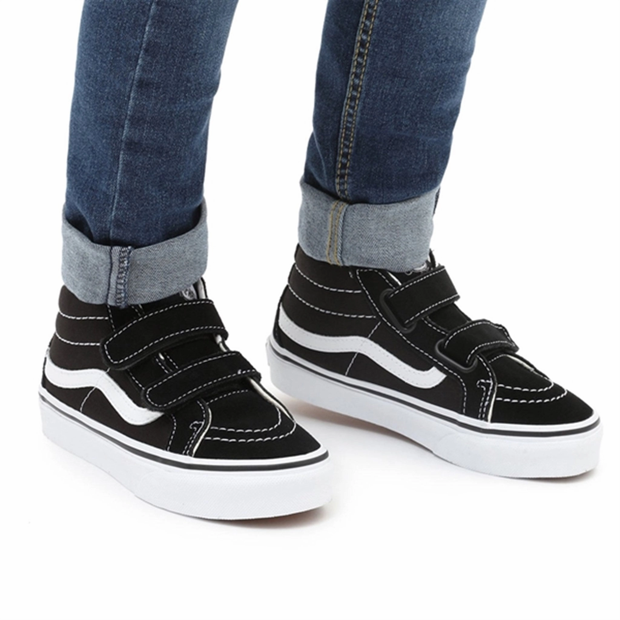 Freedom Fit City Uniform Vans Sk8-Mid Reissue V Black/True White Shoes