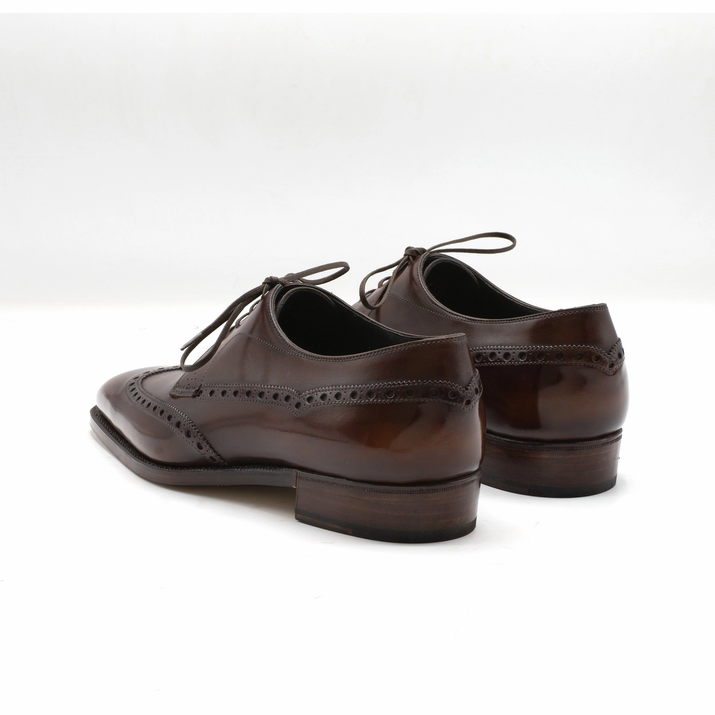 Calder Wingtip Derby Mto - Dark Oak Calm In Motionwear Designed For Fluidity