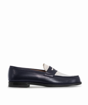 Flow-Wear Future Essentials, Redesigned Lilou Two-Tone Navy And White Moccasins